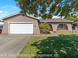 1106 Cayetano Dr, Napa, CA 94559
