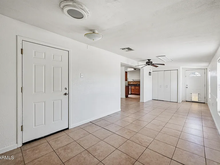 12422 N Cherry Hills Dr E — Photo 8