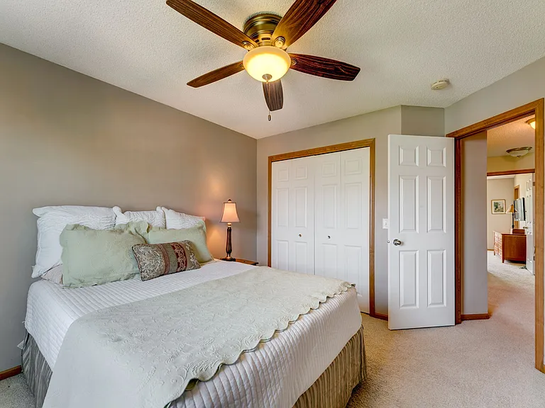 11939 Emery Village Dr N — Photo 15
