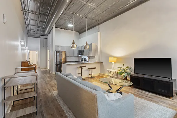 321 S Salina St #203 — Photo 17