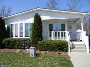 483 Edgemont Dr, Williamstown, NJ 08094