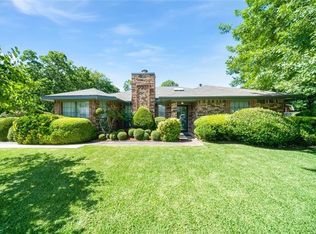 7305 N Stone Meadow Cir, Rowlett, TX 75088