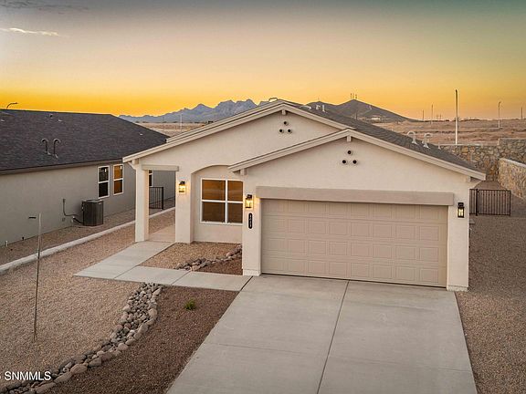 3rd image of 3025 Gato Rd