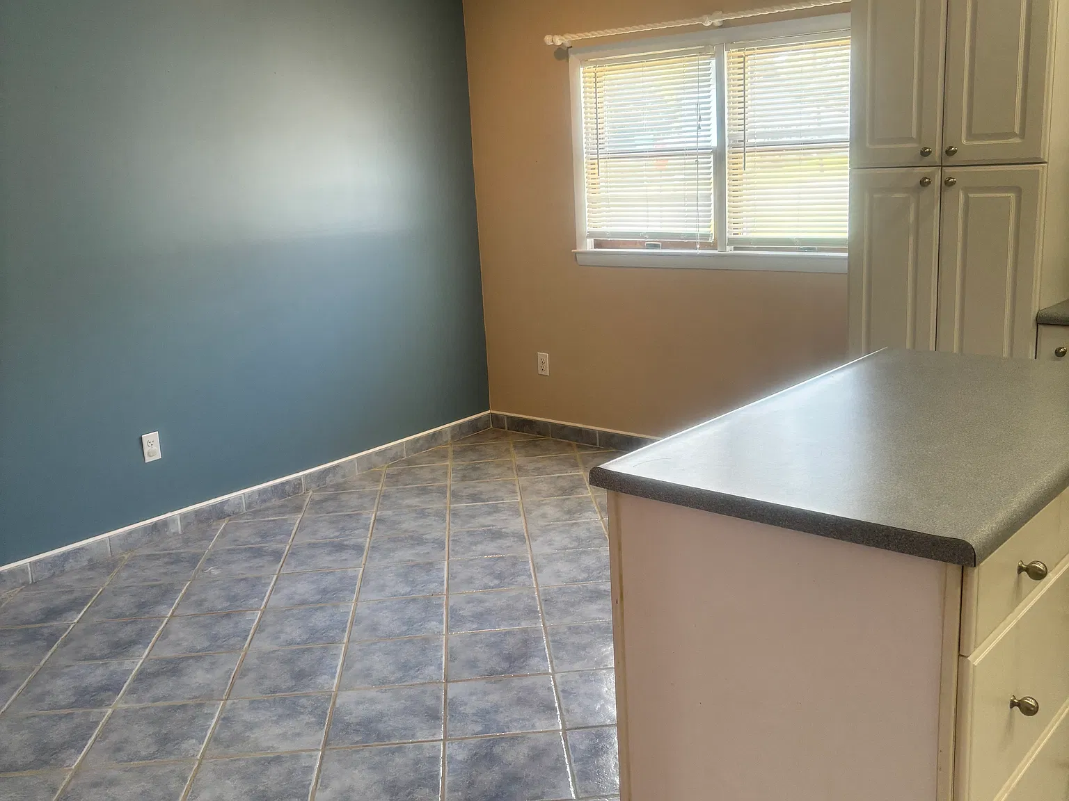 4 bed, 1479 sqft, $3,100 — Photo 4