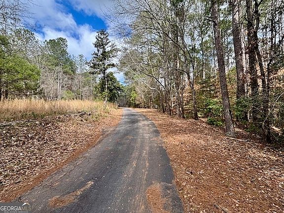 2nd image of 485 Kibbee Rd