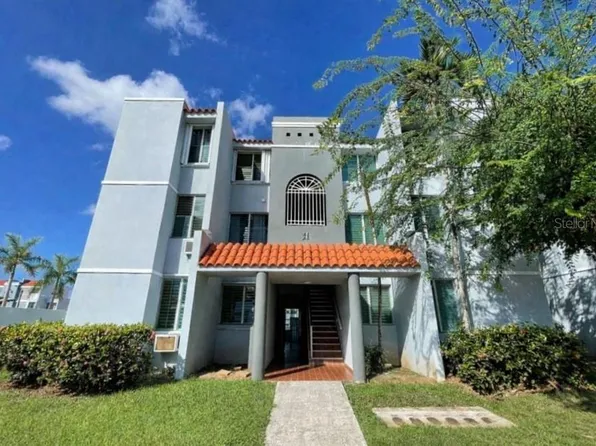 8860 Cond Patios Sevillanos, Trujillo Alto, PR 00976