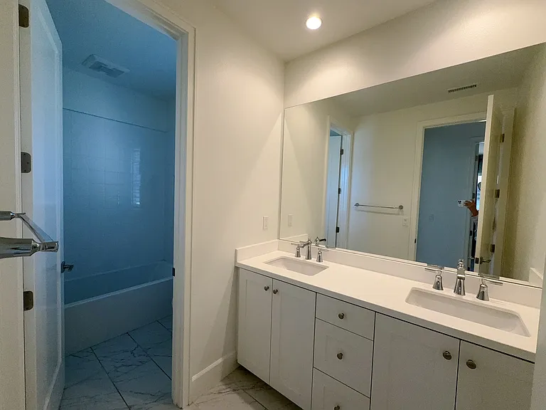 160 Statura — Photo 14