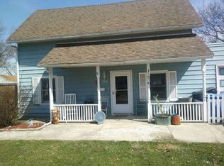 204 S East St, South Whitley, IN 46787