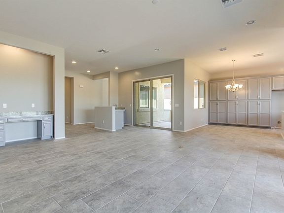 3rd image of 41650 W Harvest Moon Dr