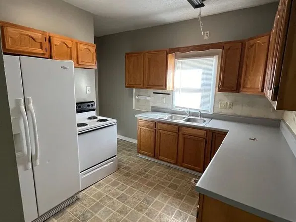 405 Kirkwood Ave, Des Moines, IA 50315