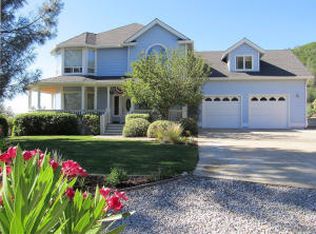 8900 Elusion Ct, Redding, CA 96001