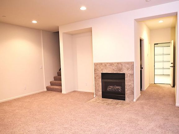 4th image of 1910 Orange Ave Unit 301