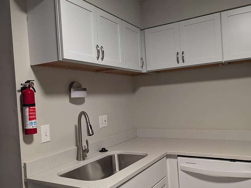 Fully Finished Kitchen with plenty of cabinets