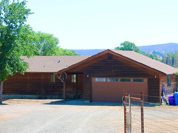 2nd image of 5486 Chiles Pope Valley Road