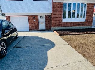 (Undisclosed Address), Westbury, NY 11590