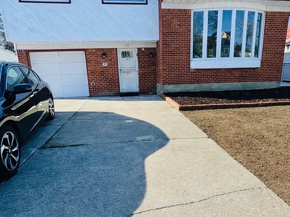 (undisclosed Address), Westbury, NY 11590