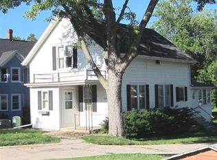 228 S Main St, Cedar Grove, WI 53013