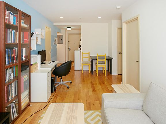 4th image of 4152 63rd St APT 5D