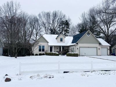 15401 Sundew St, Grand Haven, MI, 49417