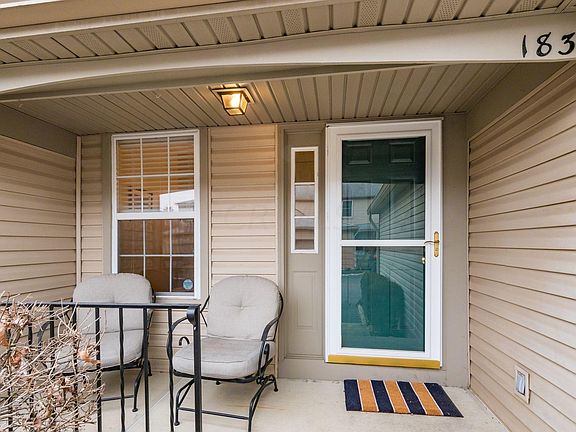 3rd image of 1831 Ridgebury Dr #53C