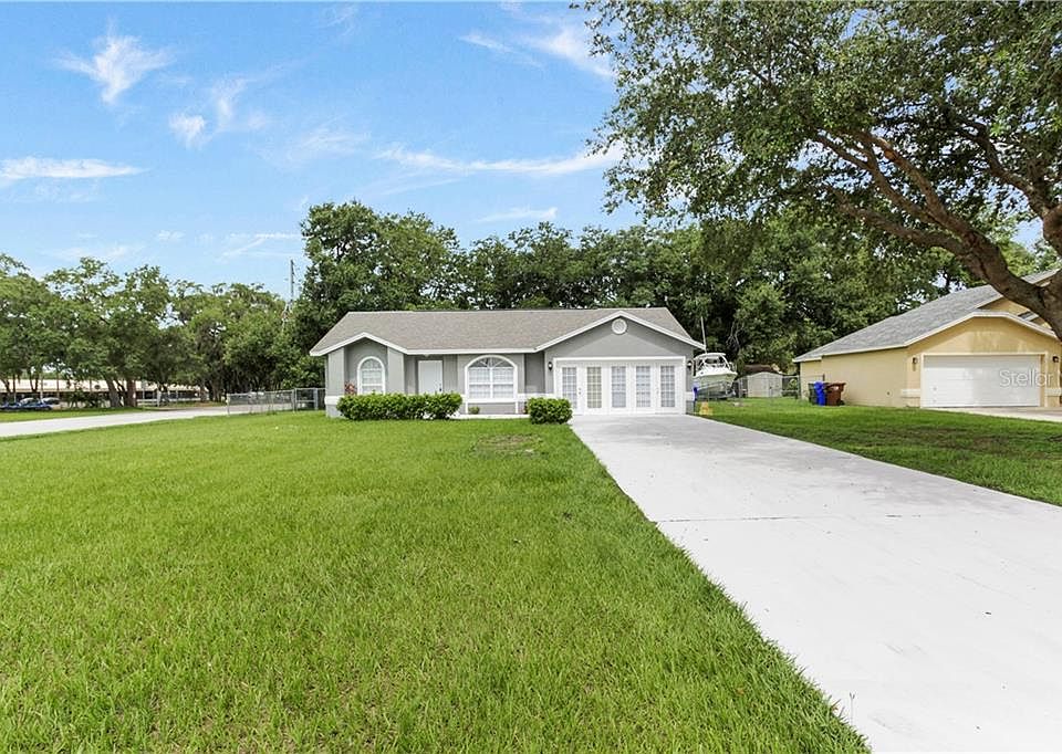 1st image of 2422 Quail Hollow Ave