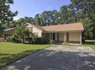 171 Greenbriar Ct, Savannah, GA 31419