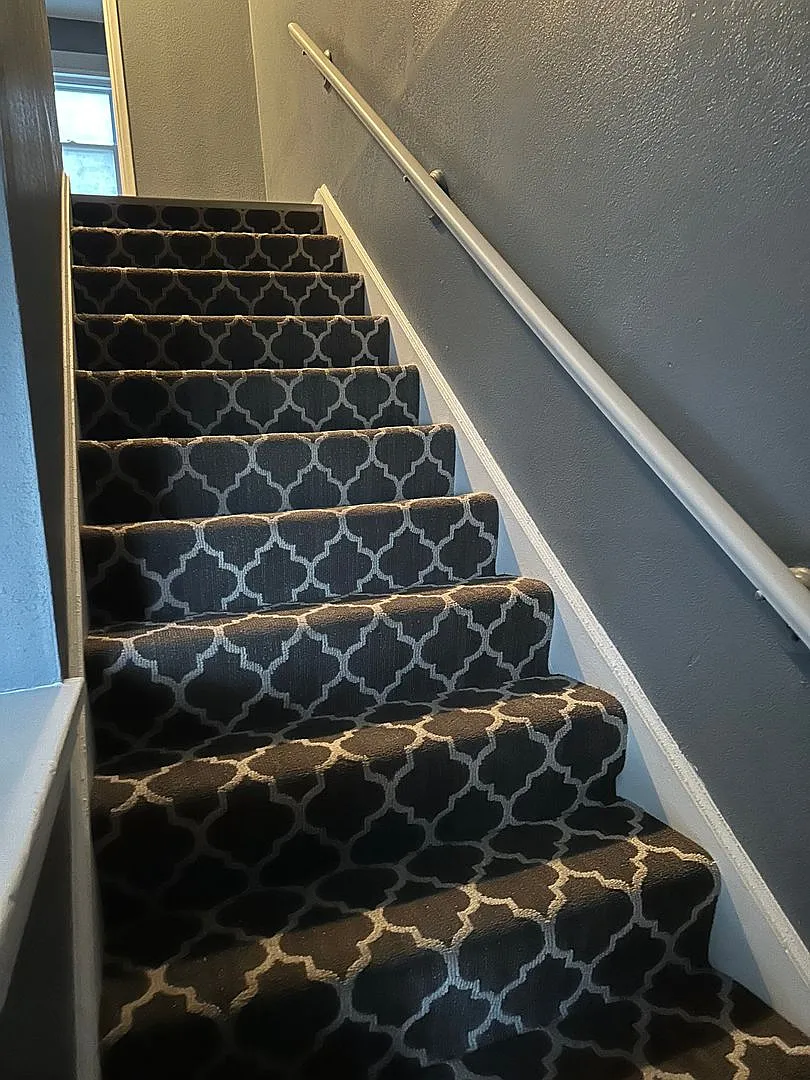 Cozy 2-Bedroom Duplex For Rent — Photo 4