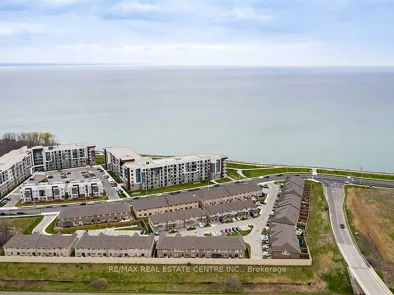7 Waterview Dr — Photo 4