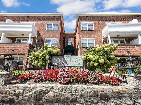 100 Theodore Fremd Avenue R