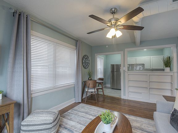 4th image of 722 W 37th St APT 3