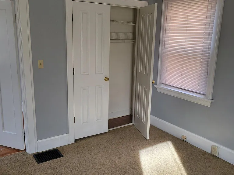 1901 Mentor Ave #1 — Photo 9