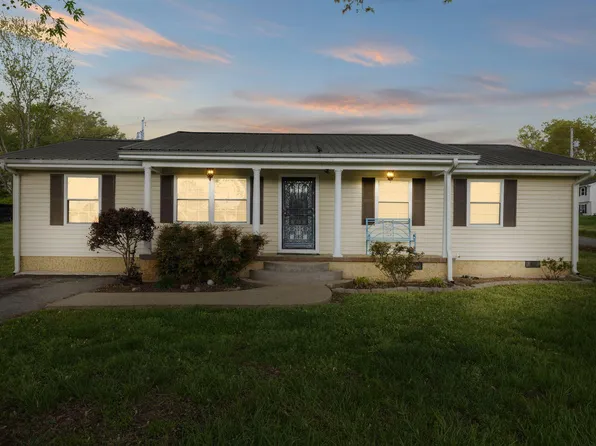 1033 Nickajack Cir, Jasper, TN 37347