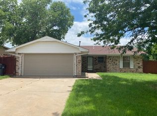 4615 SE Aberdeen Ave, Lawton, OK 73501