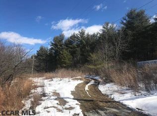 213 E Hannah Ln, Port Matilda, PA 16870