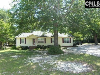 925 Medfield Rd, Lugoff, SC, 29078