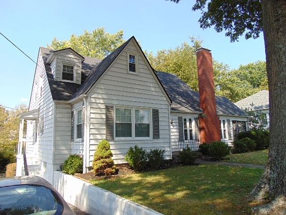 4th image of 109 Eastway Dr