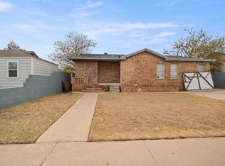1402 Wood St, Big Spring, TX 79720