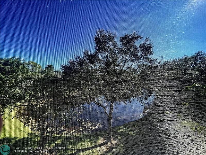 1st image of 2101 Lucaya Bnd APT E3