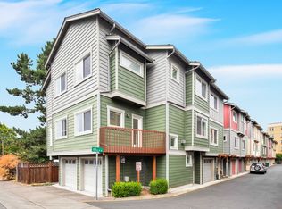 8055 165th Ln NE, Redmond, WA 98052