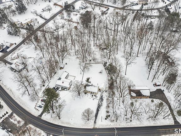 3rd image of 151 Great Hill Road