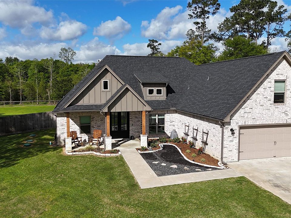 1st image of 12110 Woodland Dr