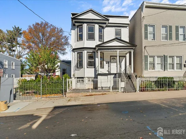 20 Montrose Ter, Irvington, NJ 07111