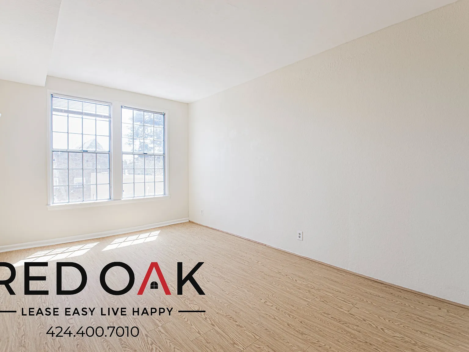 Refreshed 1-Bed with Central AC and Stainless Steel Appliances ~ In Central LA! — Photo 4