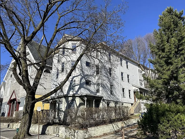 70 Mulberry St #2 — Photo 1