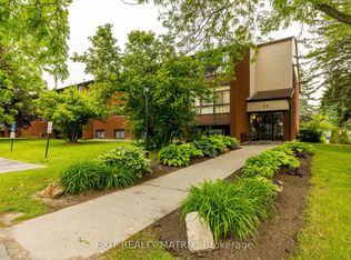 15 Findlay Ave #104, Carleton Place, ON K7C 4A2