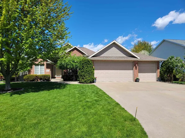 4730 W Poppy Dr, Appleton, WI 54914