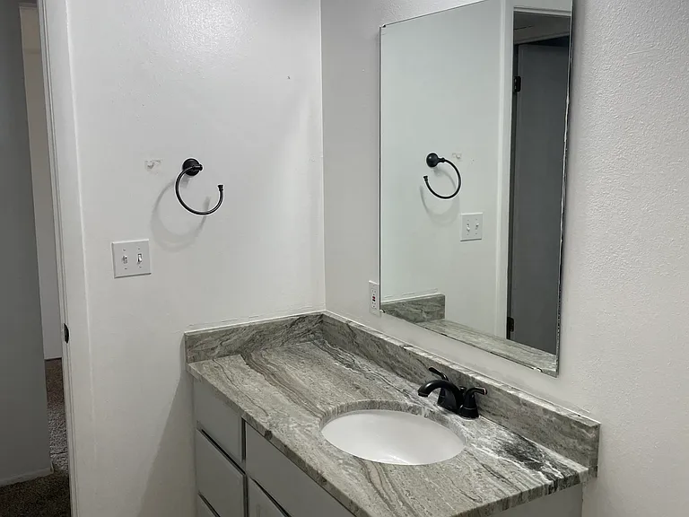 290 Cherry Hill Dr #290 — Photo 23