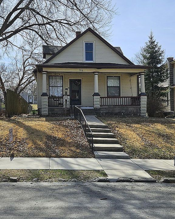 1st image of 706 Mound St