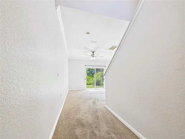 16310 Fairford Palms Ct — Photo 2