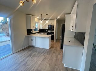 5965 Teakwood Dr, Greendale, WI 53129